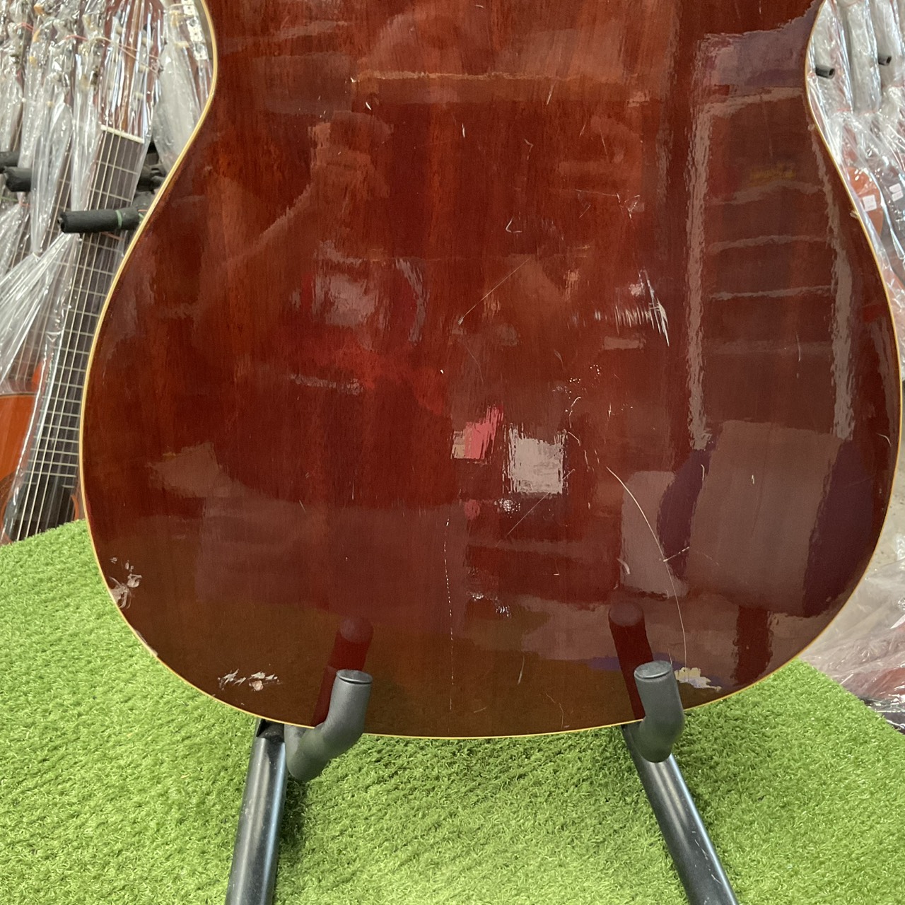 กีต้าร์โปร่ง Morris : MF-207