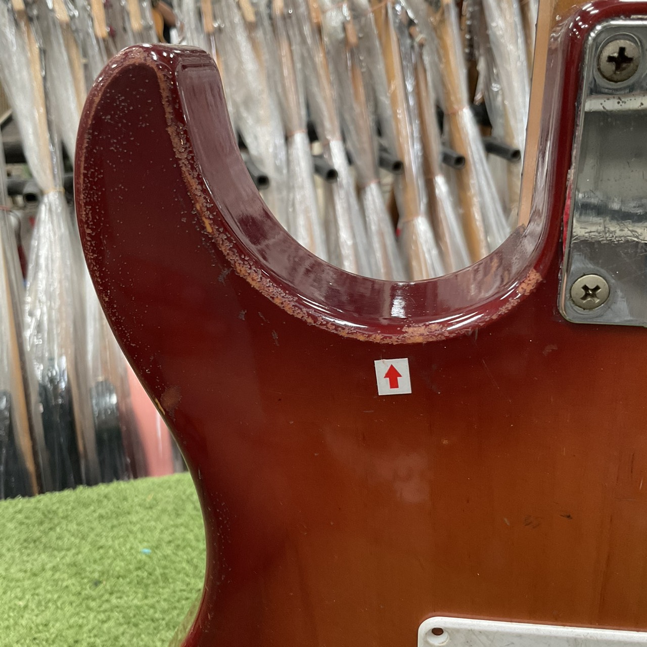 กีต้าร์ไฟฟ้า YAMAHA : YGS 112T