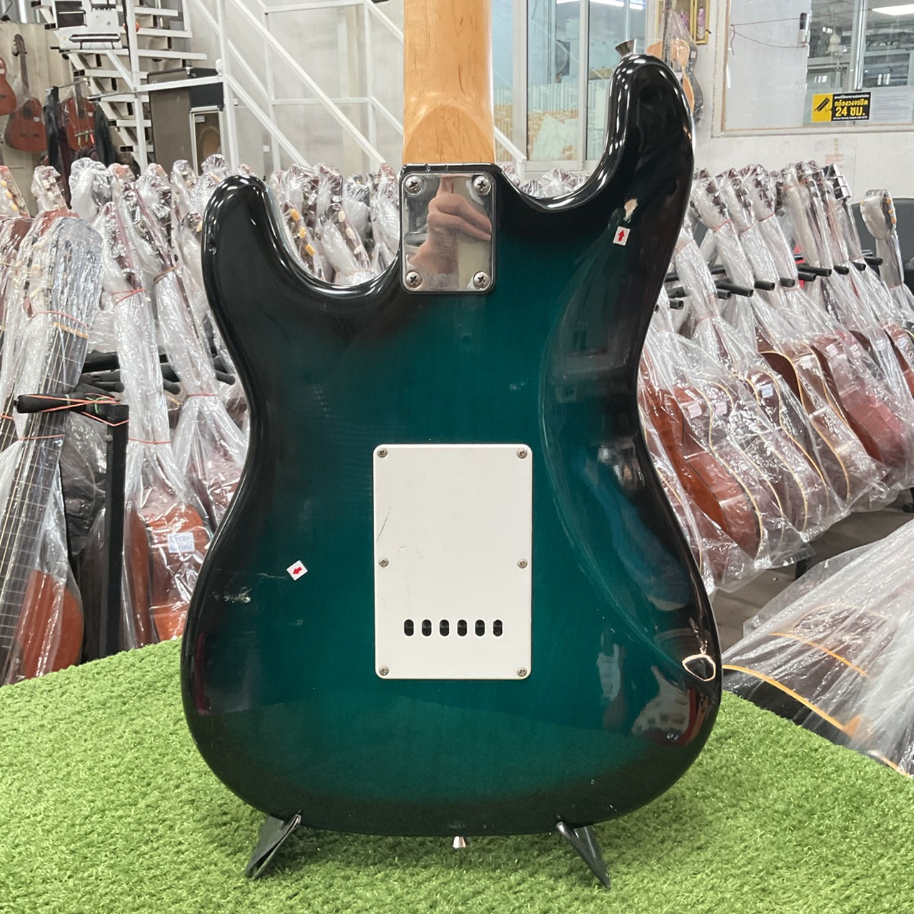 กีต้าร์ไฟฟ้า SELDER