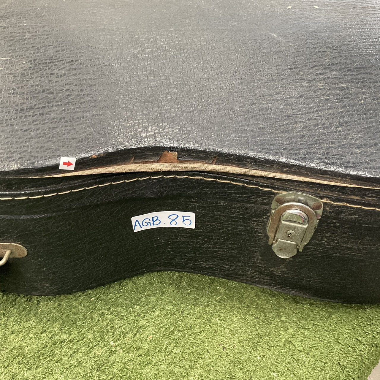 กล่องเคสกีต้าร์โปร่ง