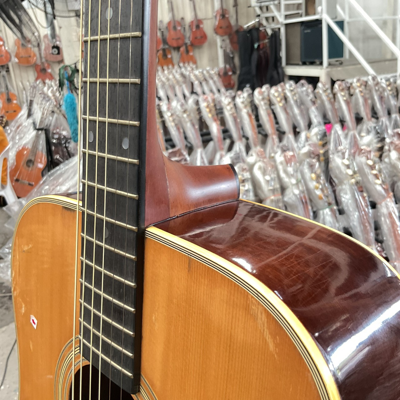 กีต้าร์โปร่ง K.Country : D-180