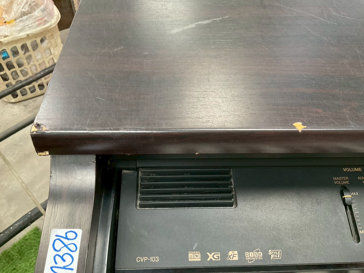 เปียโน YAMAHA : Clavinova CVP-103 สินค้าไม่พร้อมใช้งาน (ต้องซ่อม)