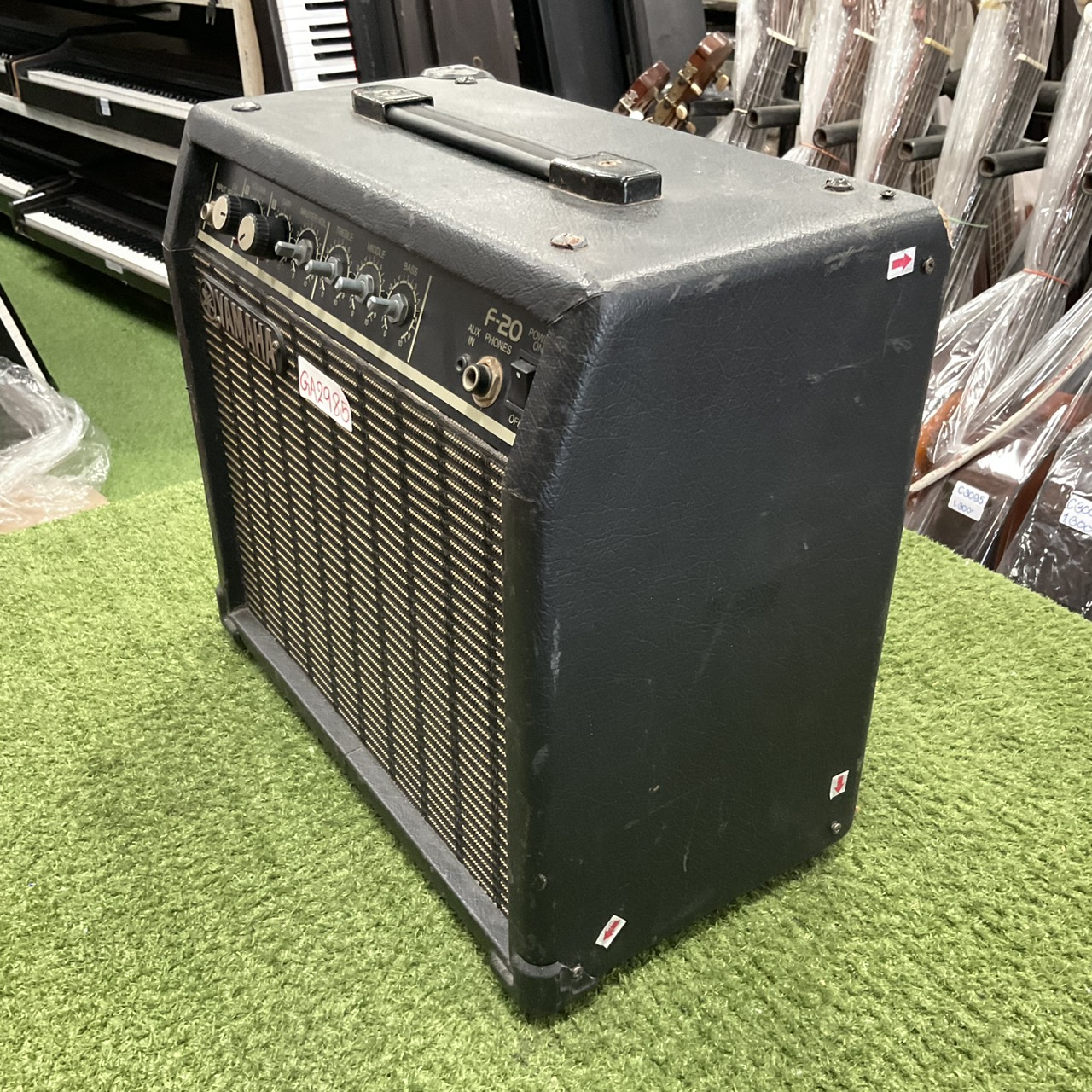 แอมป์กีต้าร์ YAMAHA : F-20