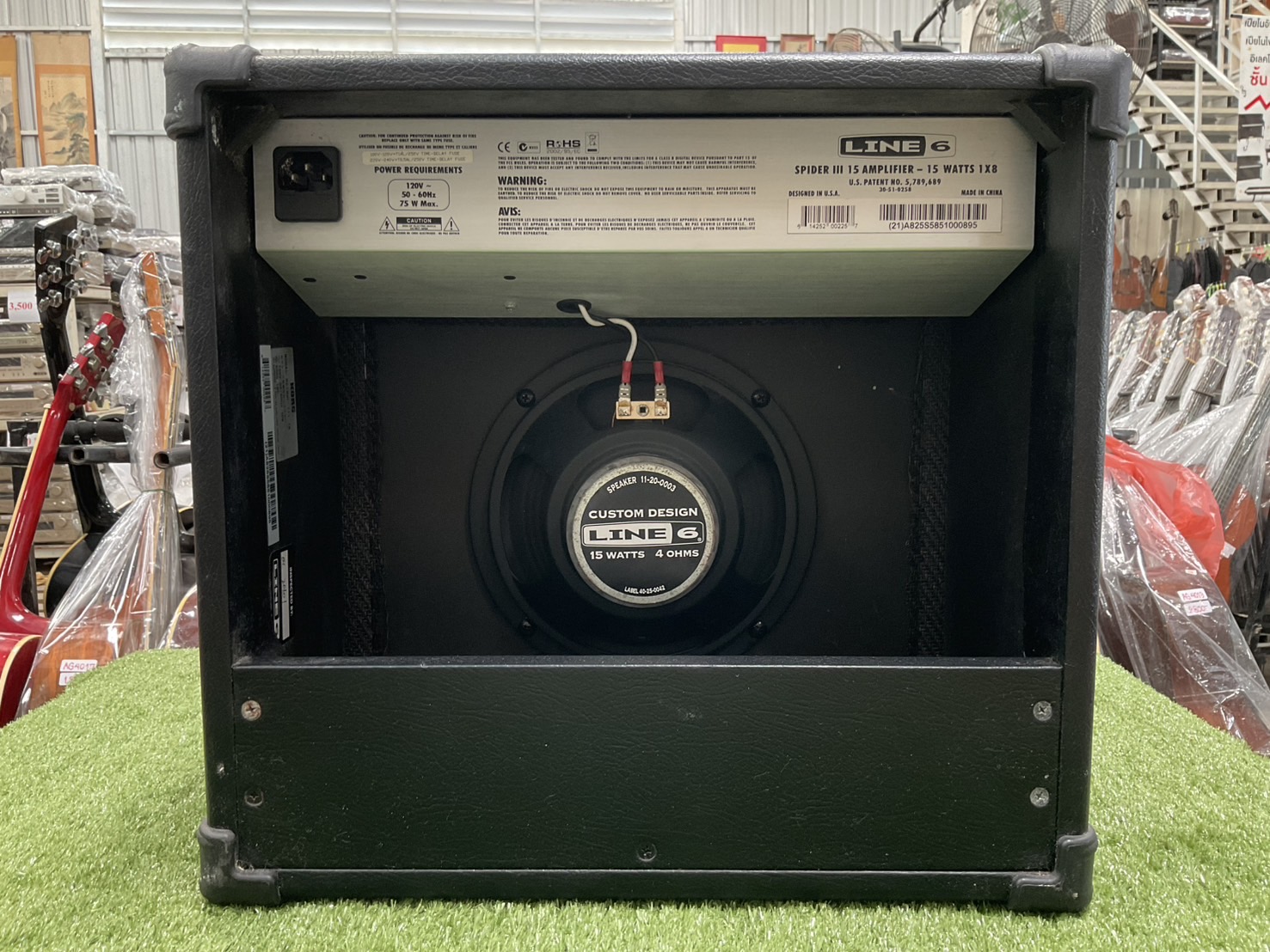แอมป์กีต้าร์ LINE 6 : SPIDER III 15