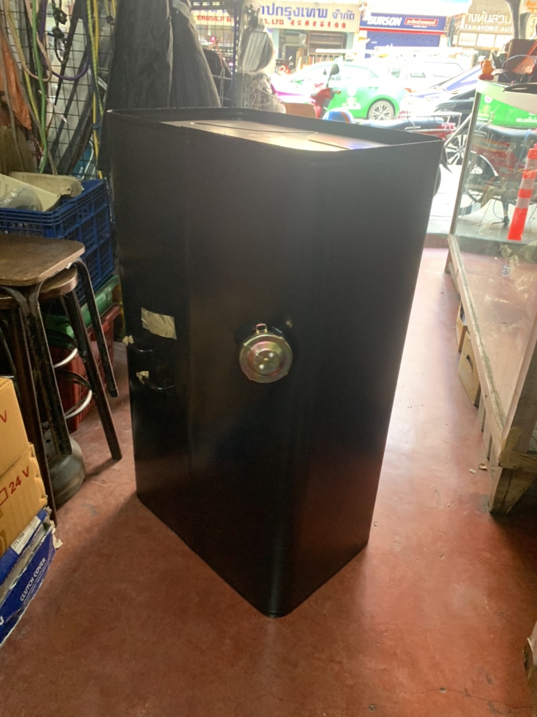 ถังน้ำมันรถบรรทุก 60 80 100 150 200 ลิตร