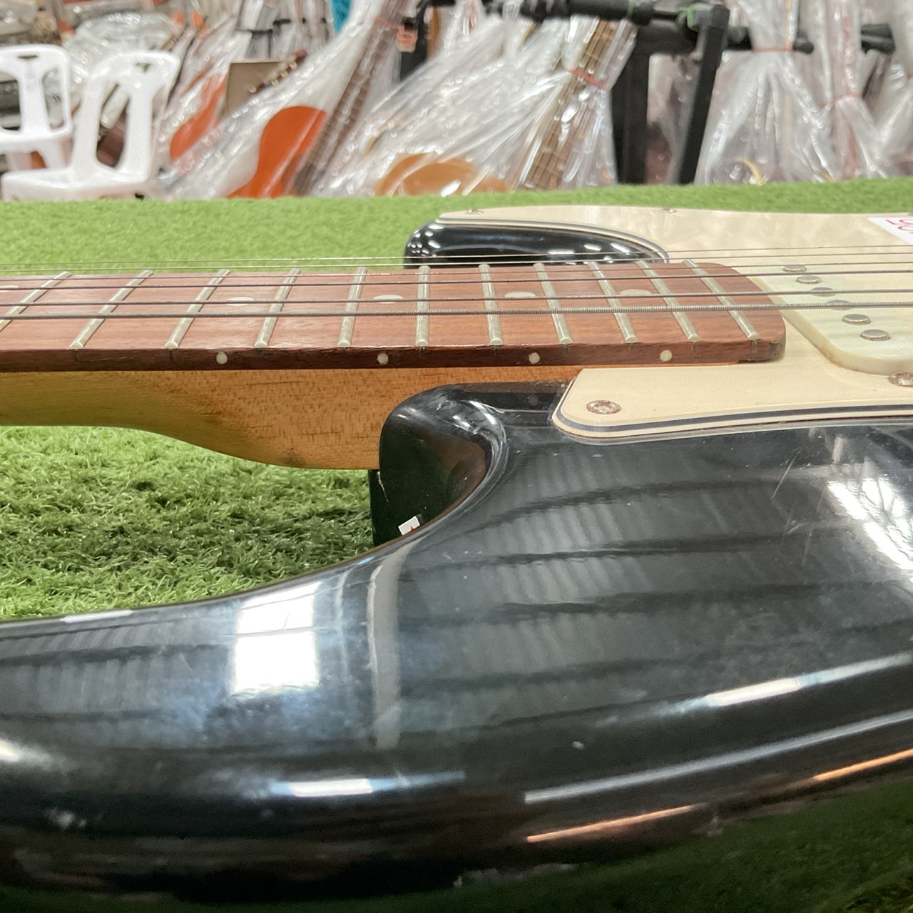 กีต้าร์ไฟฟ้า SELDER