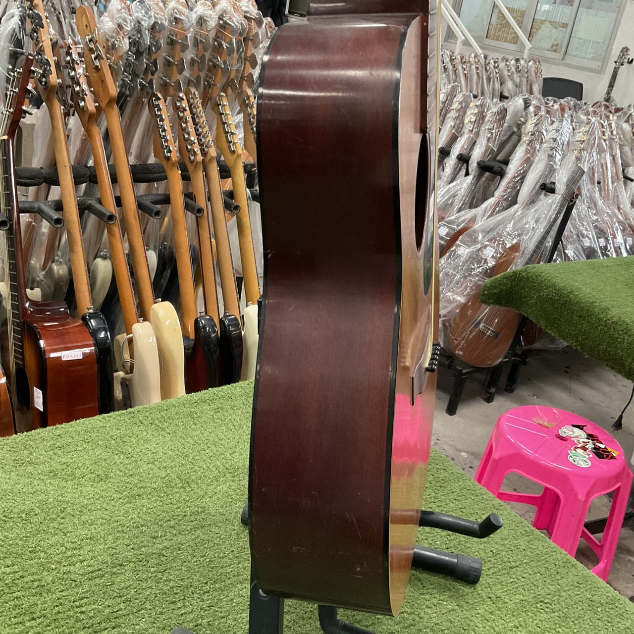 กีต้าร์โปร่ง YAMAHA : FG-140