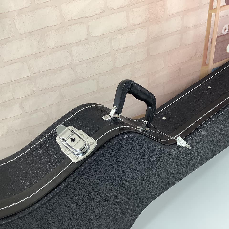 กล่องเคสกีต้าร์ไฟฟ้า (ใส่ได้เฉพาะทรง STANDARD)