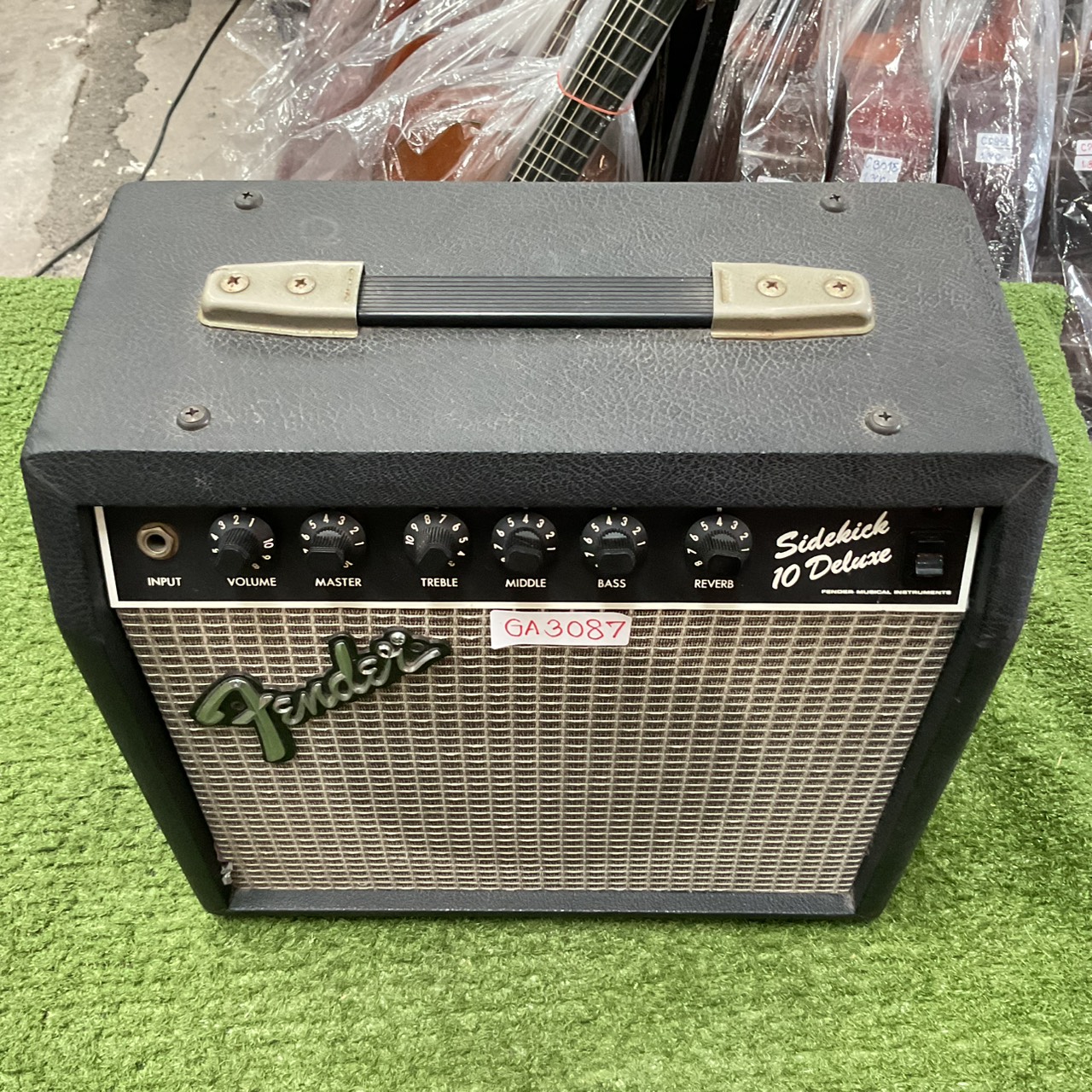 แอมป์กีต้าร์ Fender : SIDEKICK 10