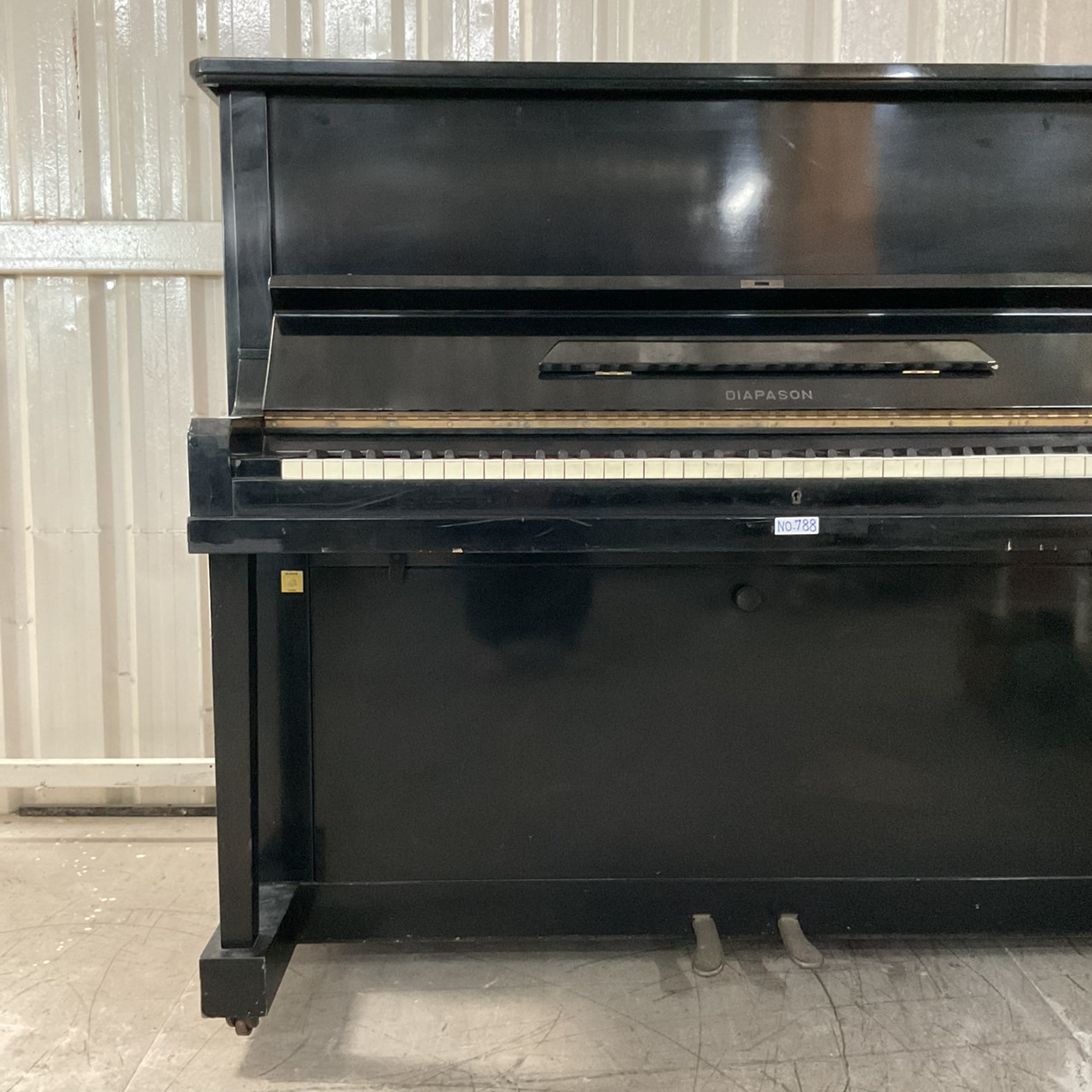 เปียโนอัพไลท์ DIAPASON HAMAMATSU : No.125