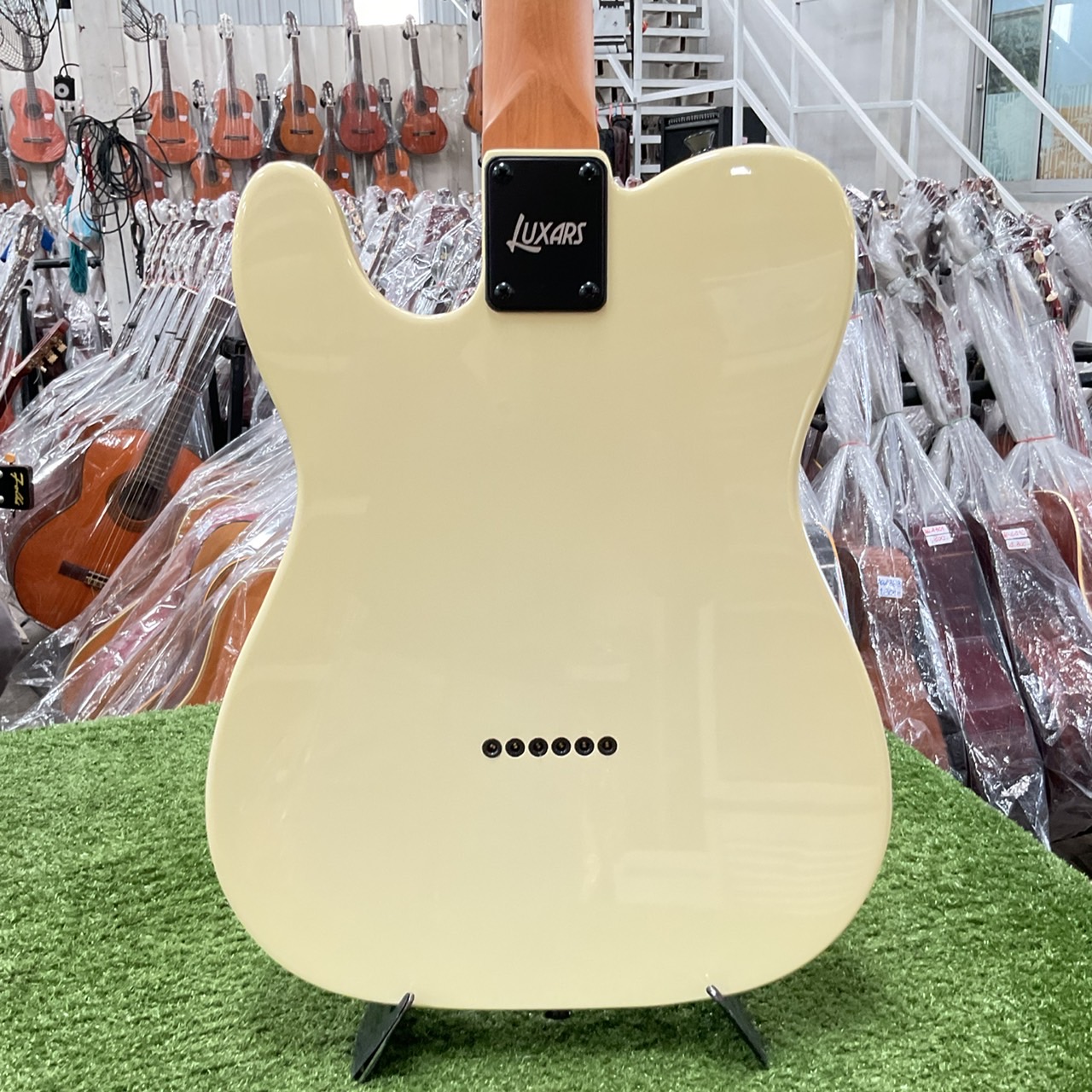กีต้าร์ไฟฟ้า LUXARS(Gion) : S-G17PRO