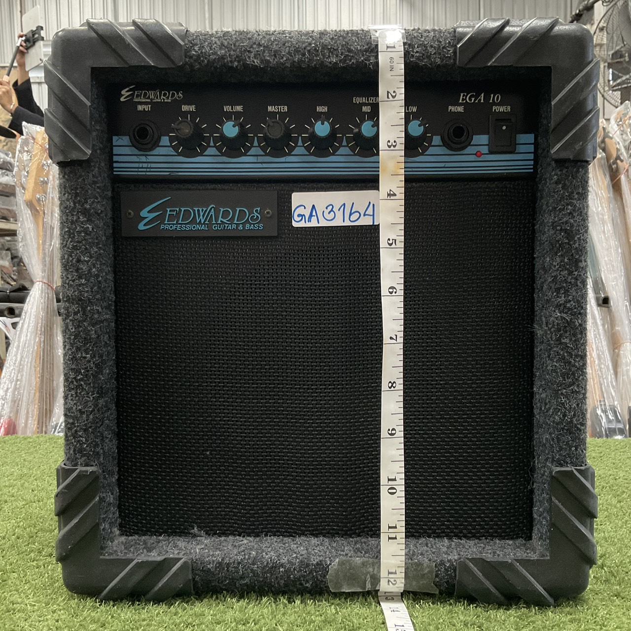 แอมป์กีต้าร์และเบส EDWARDS : EGA10