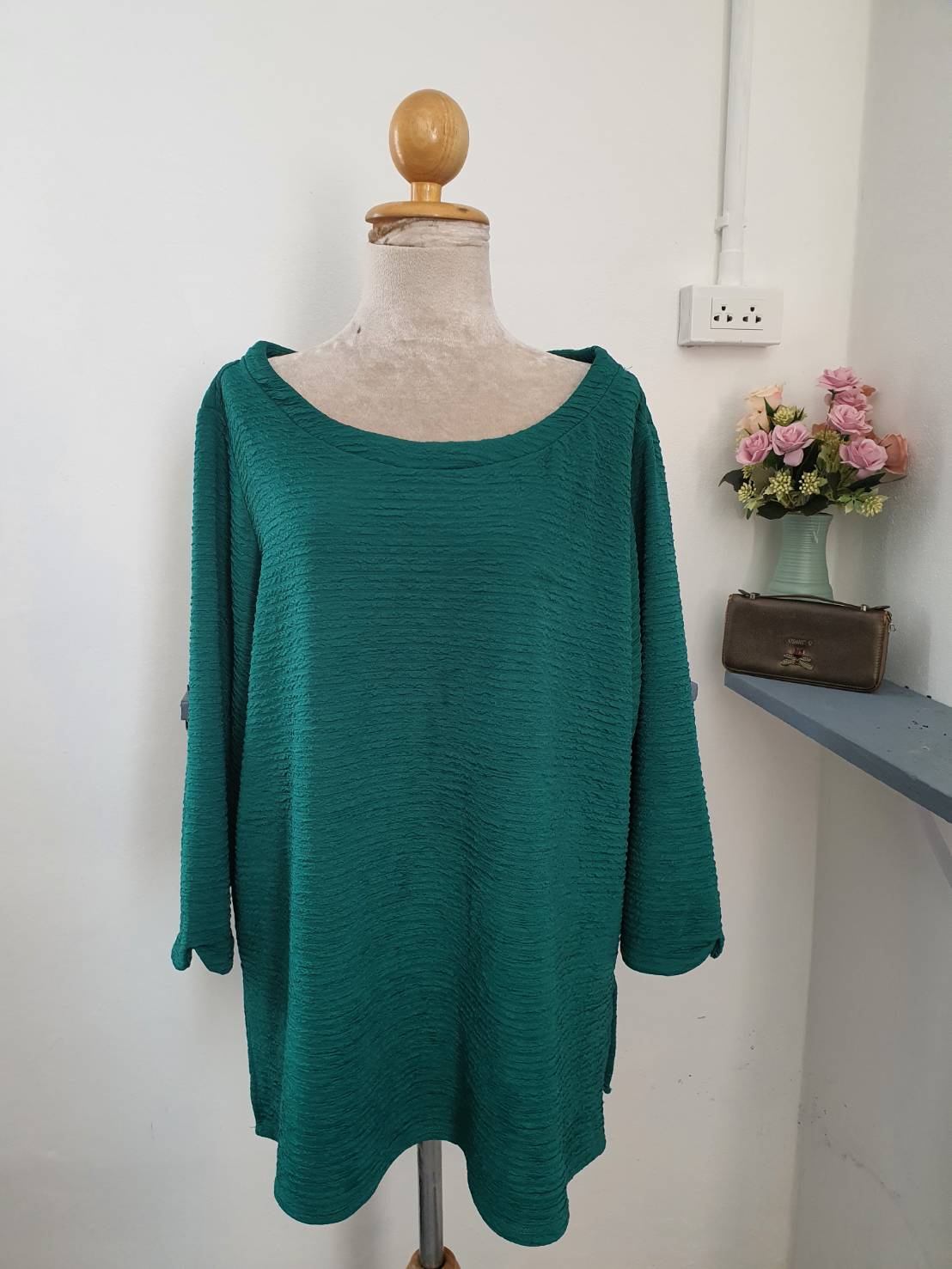 FF05141 เสื้อผ้ามือสอง สีเขียว แบรนด์ NOTATIONS อก 52-56 นิ้ว