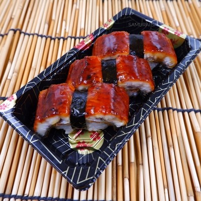 ซูชิหน้าปลาไหลย่างซีอิ้ว - Unagi Sushi (3 pcs.)