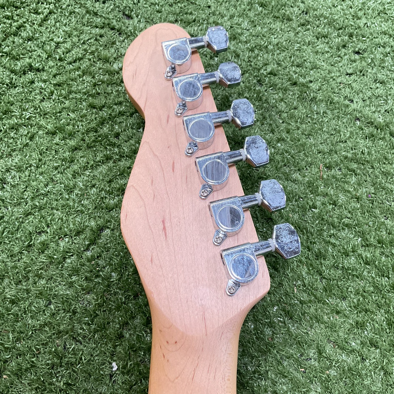 กีต้าร์ไฟฟ้า SELDER