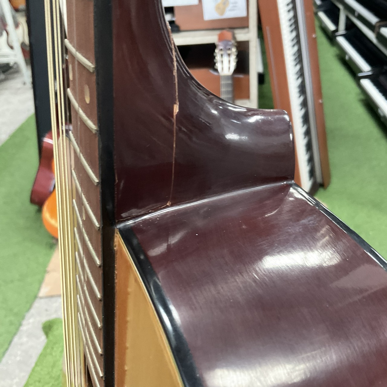 กีต้าร์โปร่ง Horugel : SF150