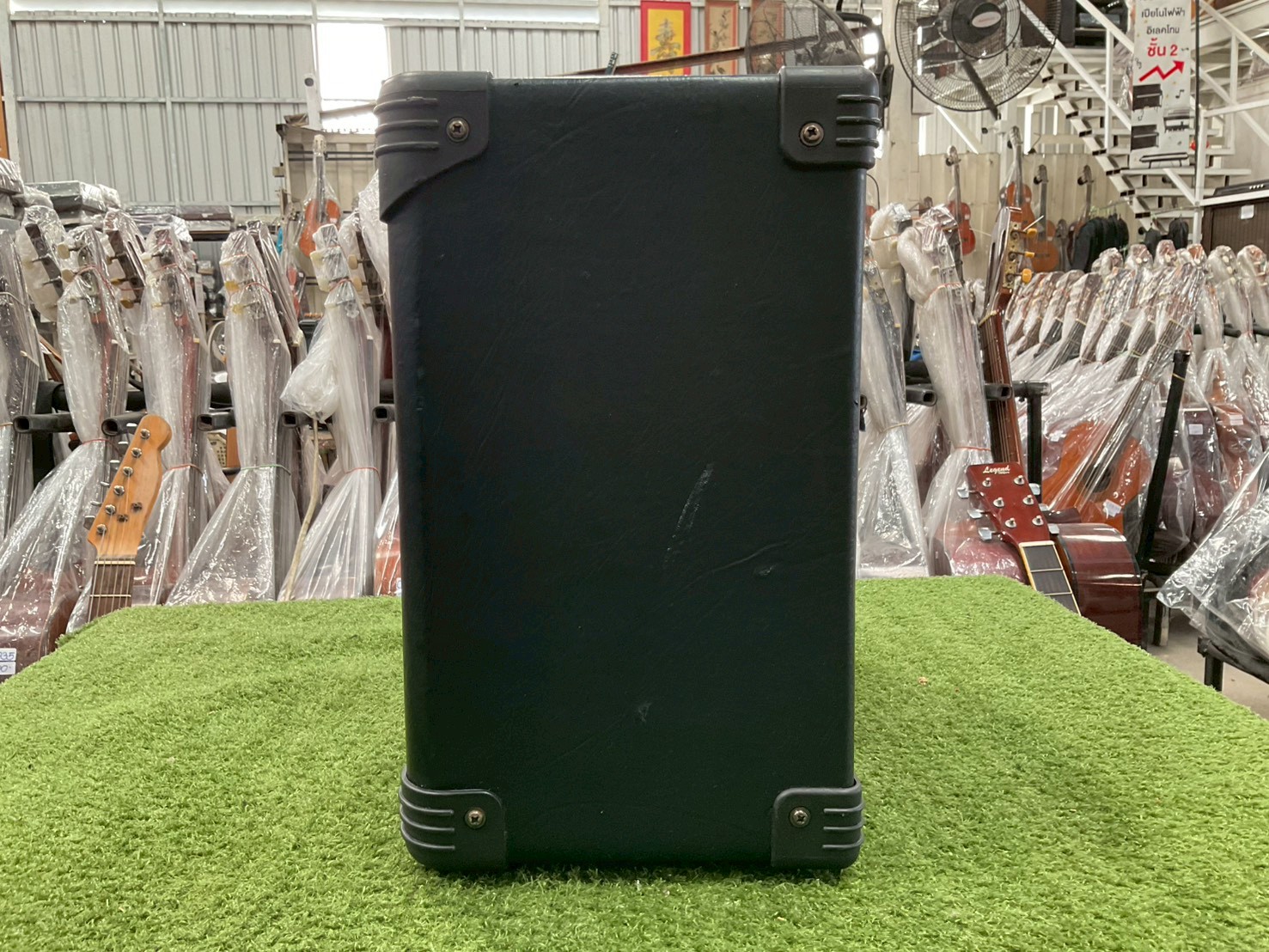 แอมป์กีต้าร์ Louis : LGA-15