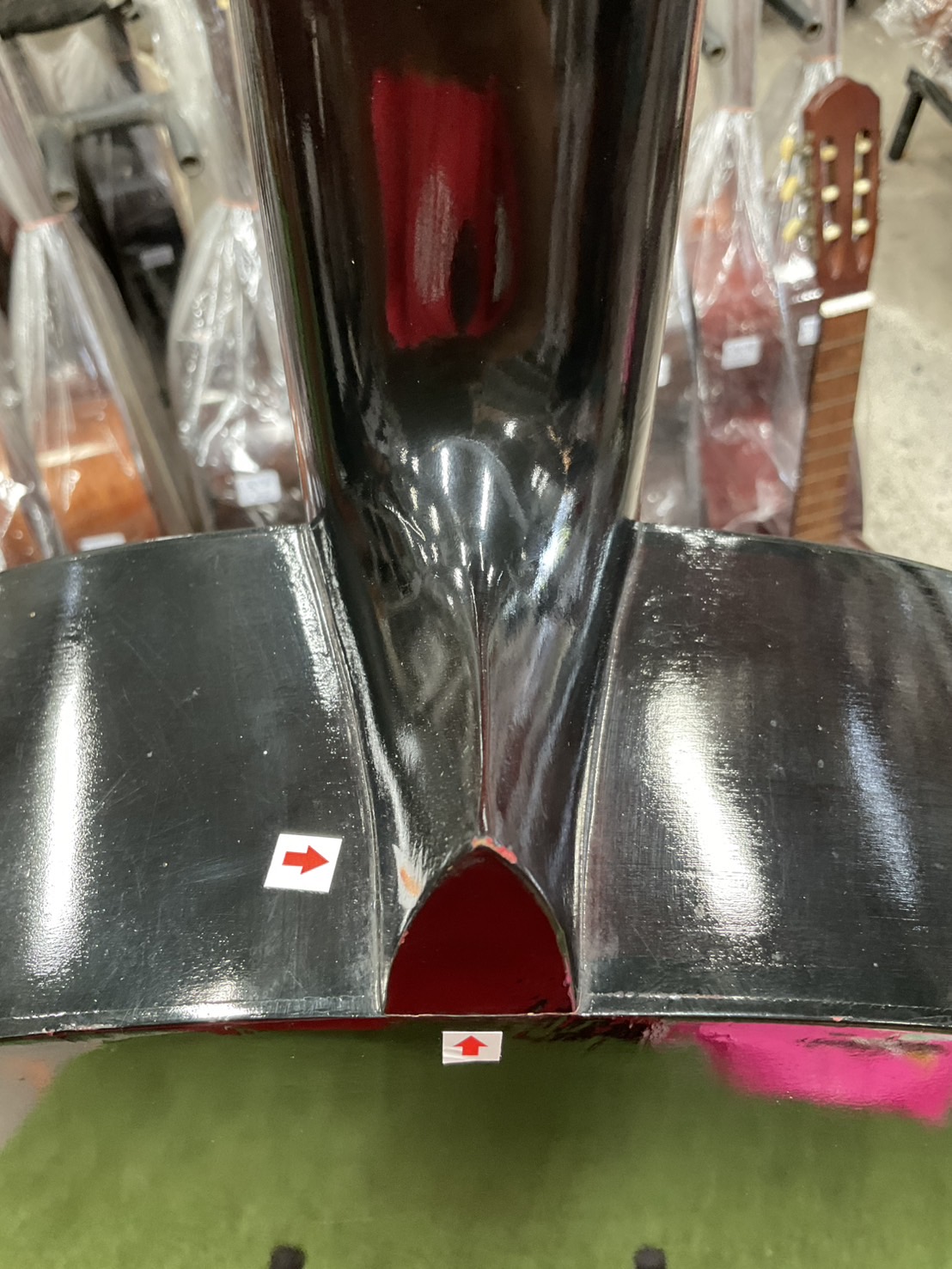 กีต้าร์คลาสสิค ยี่ห้อตามภาพ