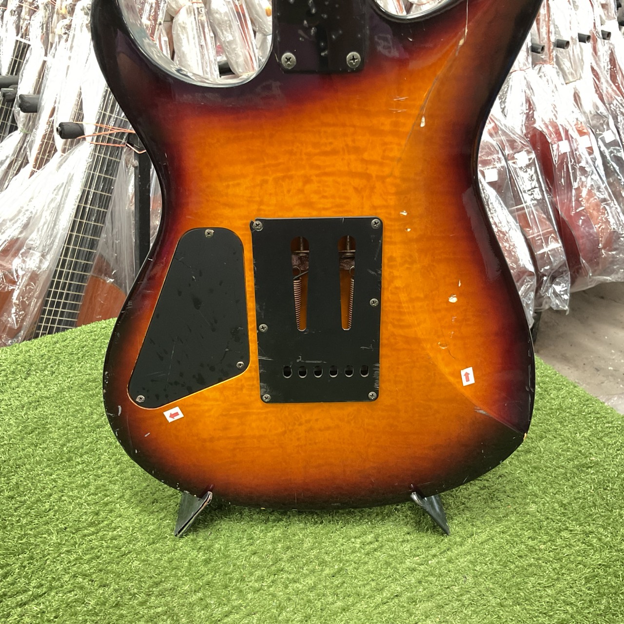 กีต้าร์ไฟฟ้า FERNANDES