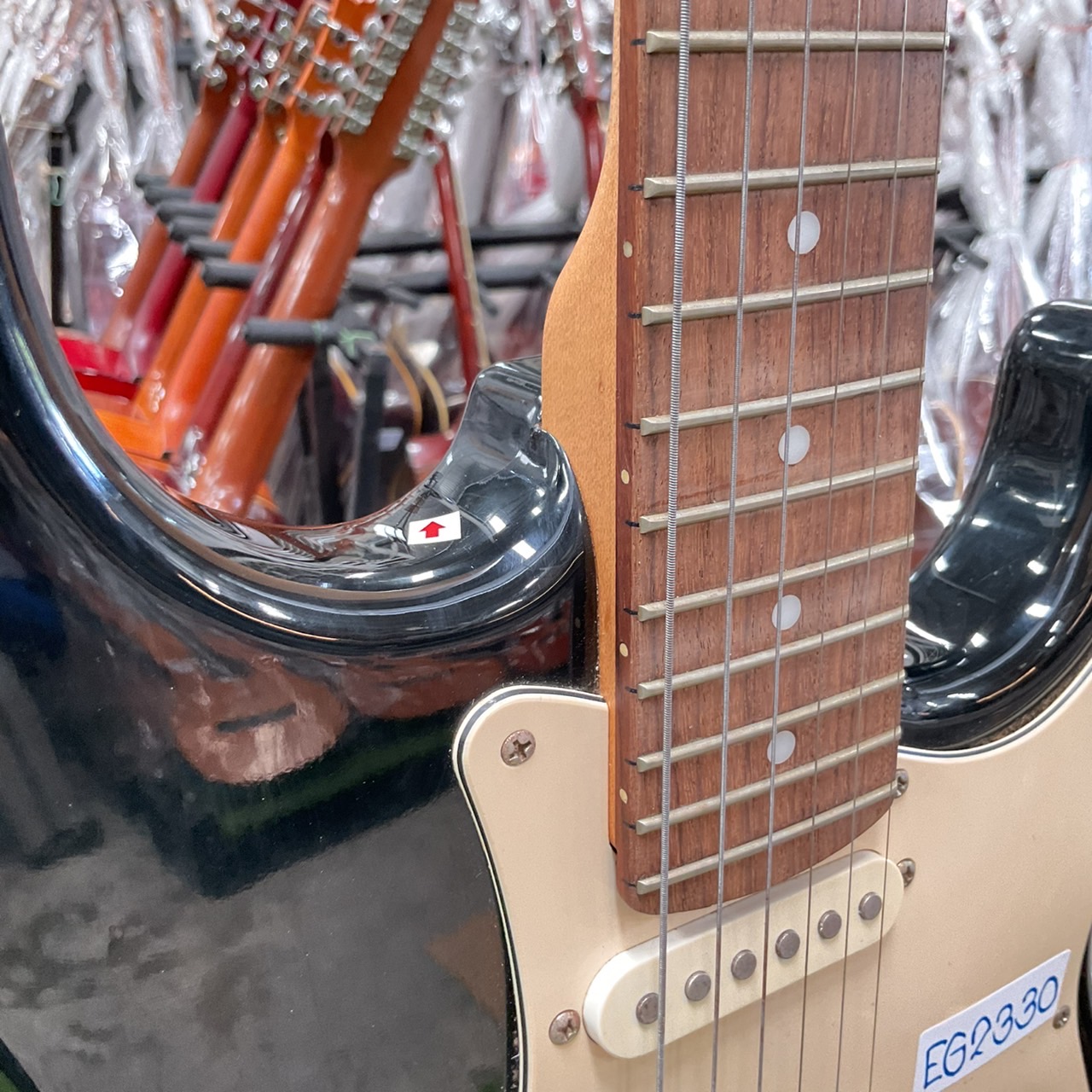 กีต้าร์ไฟฟ้า Photogenic