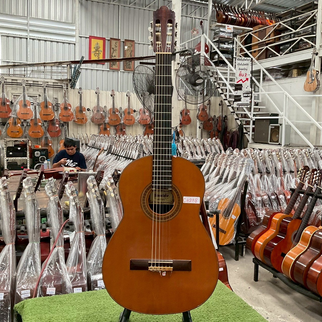 กีต้าร์คลาสสิค Shinano : LG130