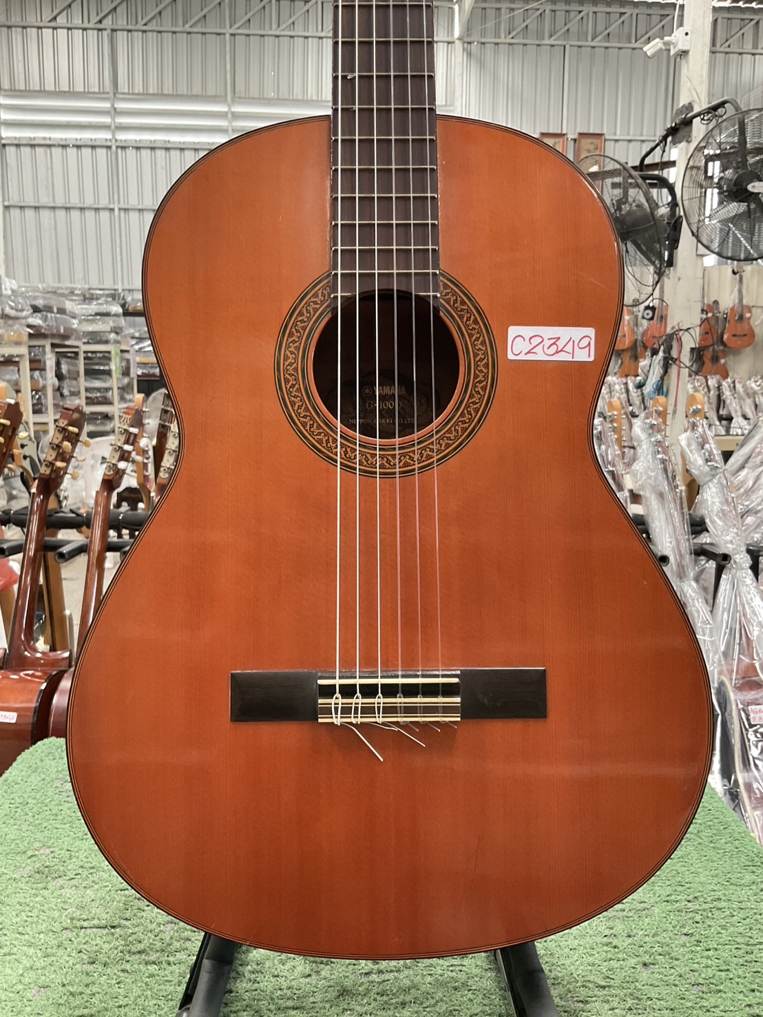 กีต้าร์คลาสสิค YAMAHA : G-100D