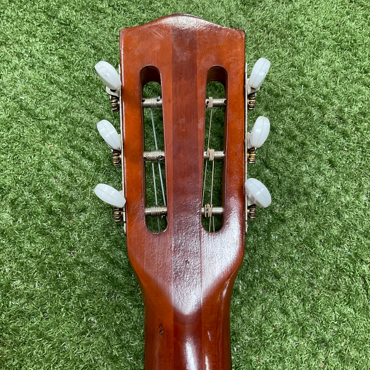 กีต้าร์คลาสสิค Untonio : S5