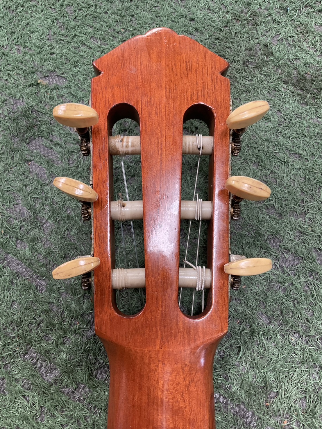 กีต้าร์คลาสสิค YAMAHA : G-100D