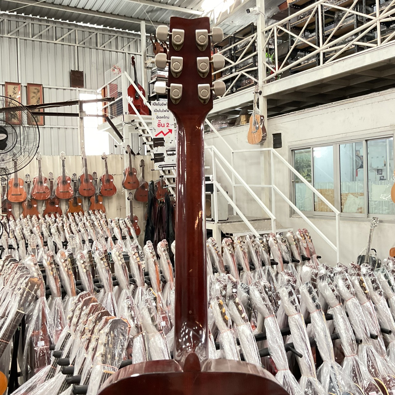 กีต้าร์โปร่ง YAMAHA : FG-130