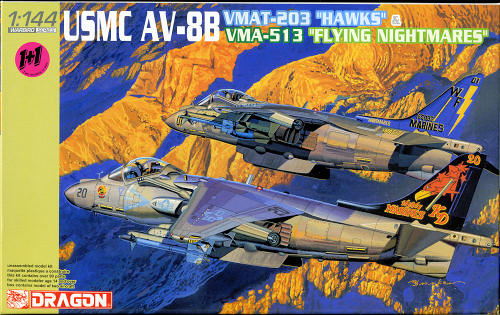 โมเดลเครื่องบิน Dragon Models 1/144 DGM4617 USMC AV-8B VMAT-203 "Hawks" & VMA-513 "Flying Nightmares" (Twin Pack)