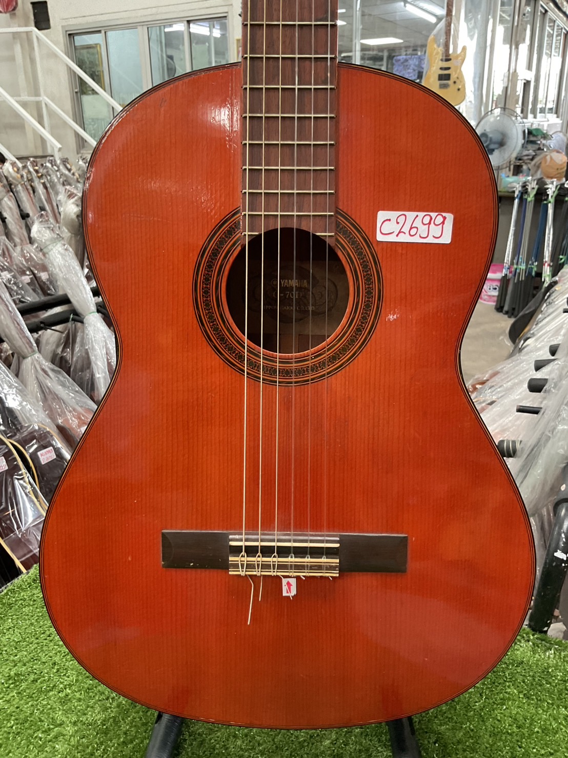 กีต้าร์คลาสสิค YAMAHA : G-70D