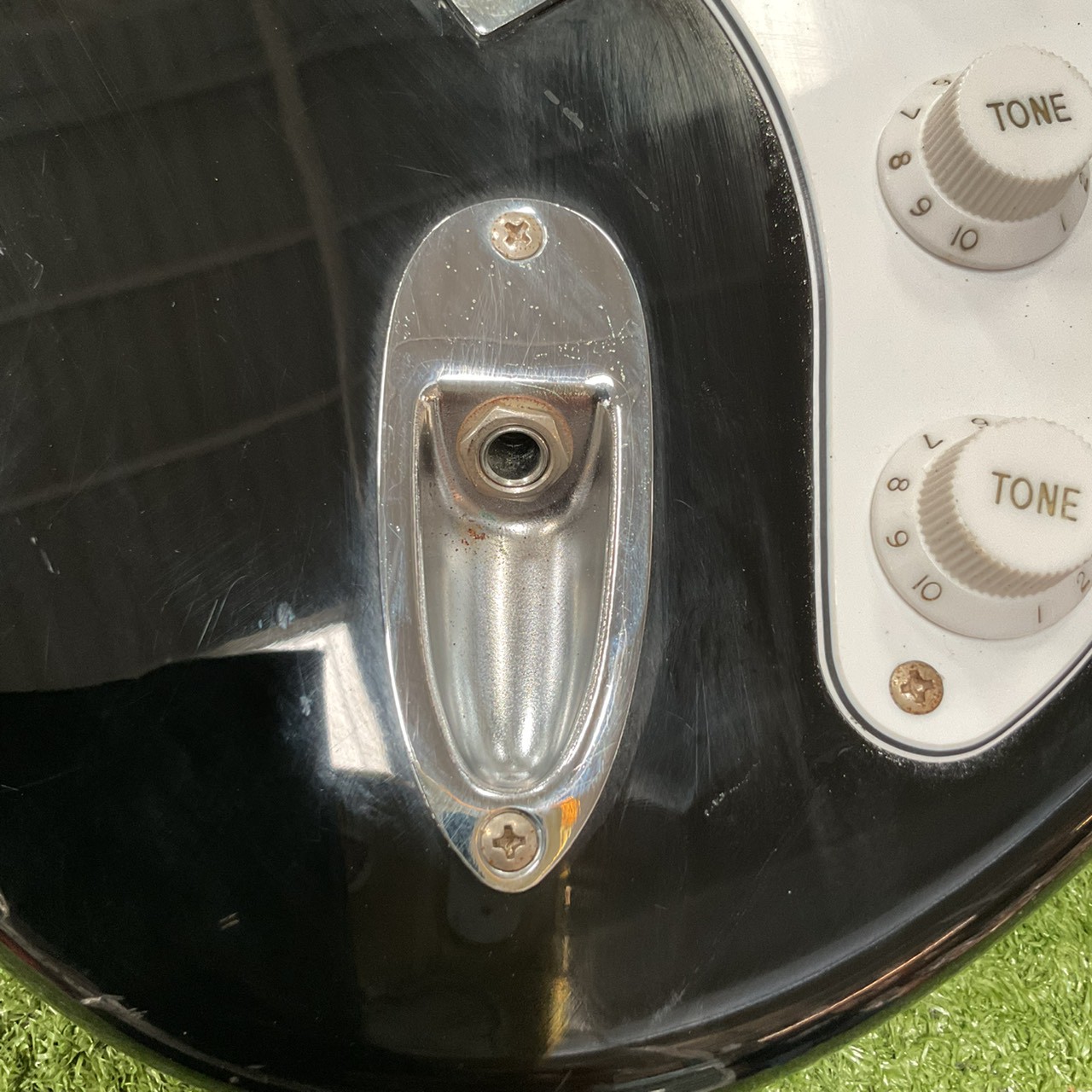 กีต้าร์ไฟฟ้า Legend