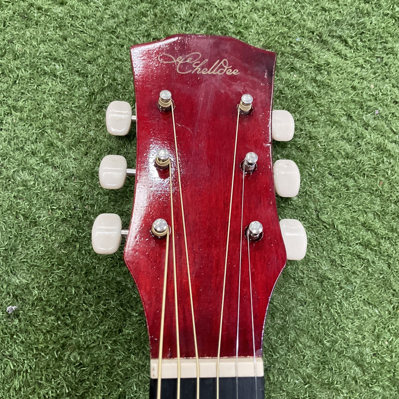 กีต้าร์โปร่ง Chelldee