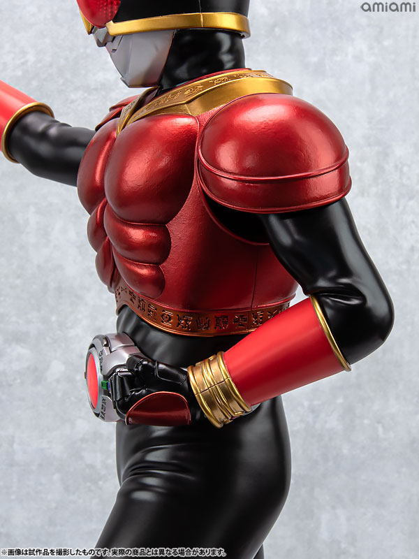 [Exclusive Sale] Ultimate Article Kamen Rider Kuuga (Mighty Form) Complete Figure(Pre-order)(Single Shipment)