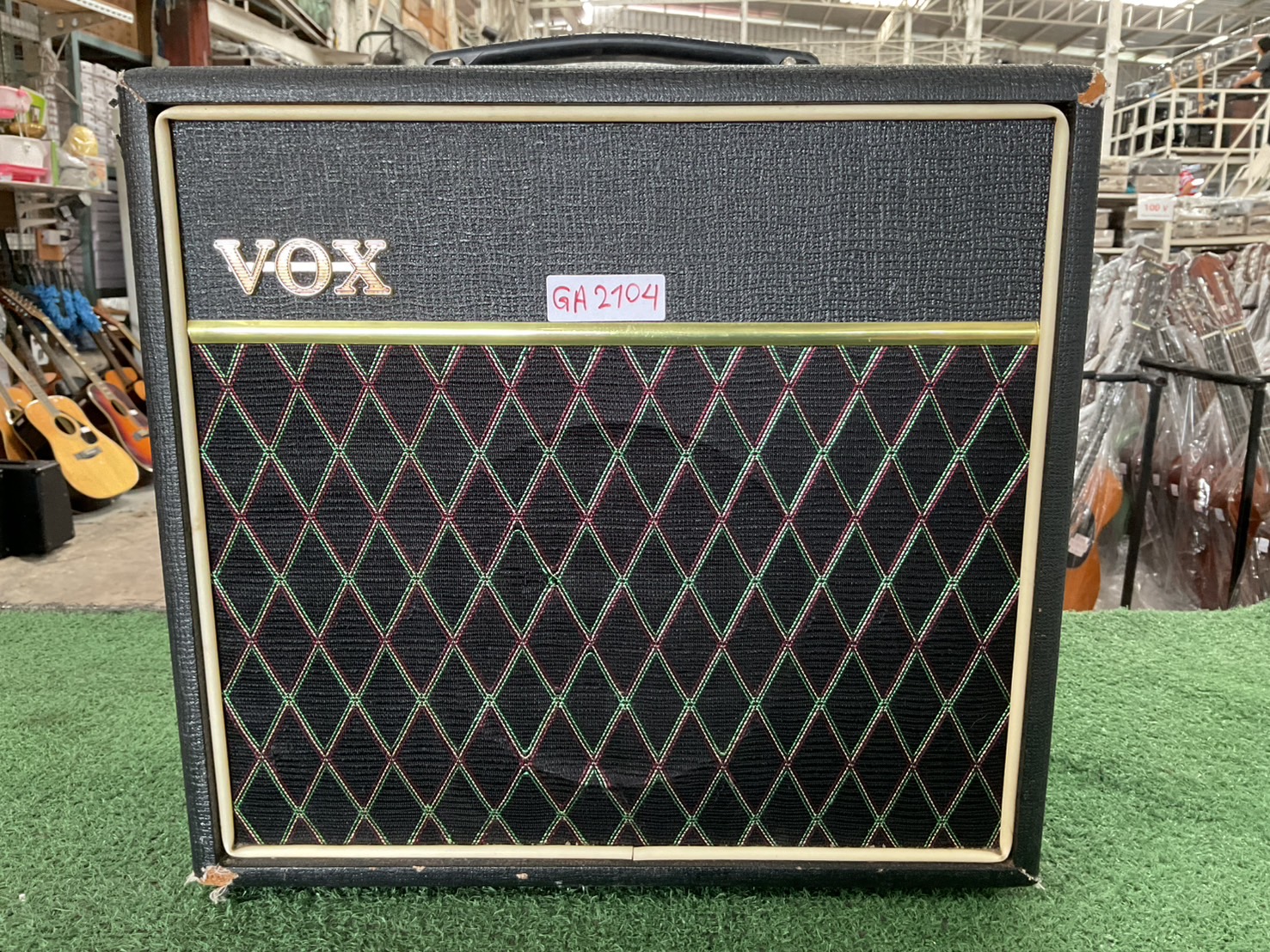 แอมป์กีต้าร์ VOX : Pathfinder V9158