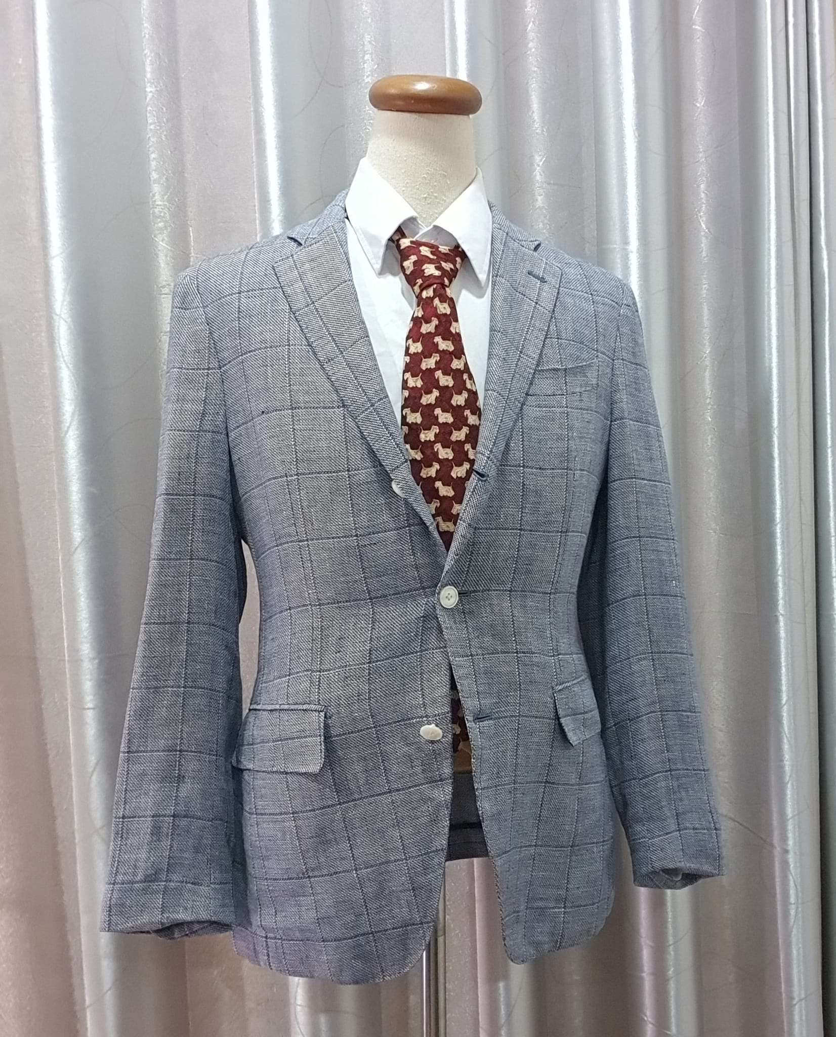 Suit0043 เสื้อสูททรงแฟชั่น มือสอง สีเทา `FINTES อก 36 นิ้ว