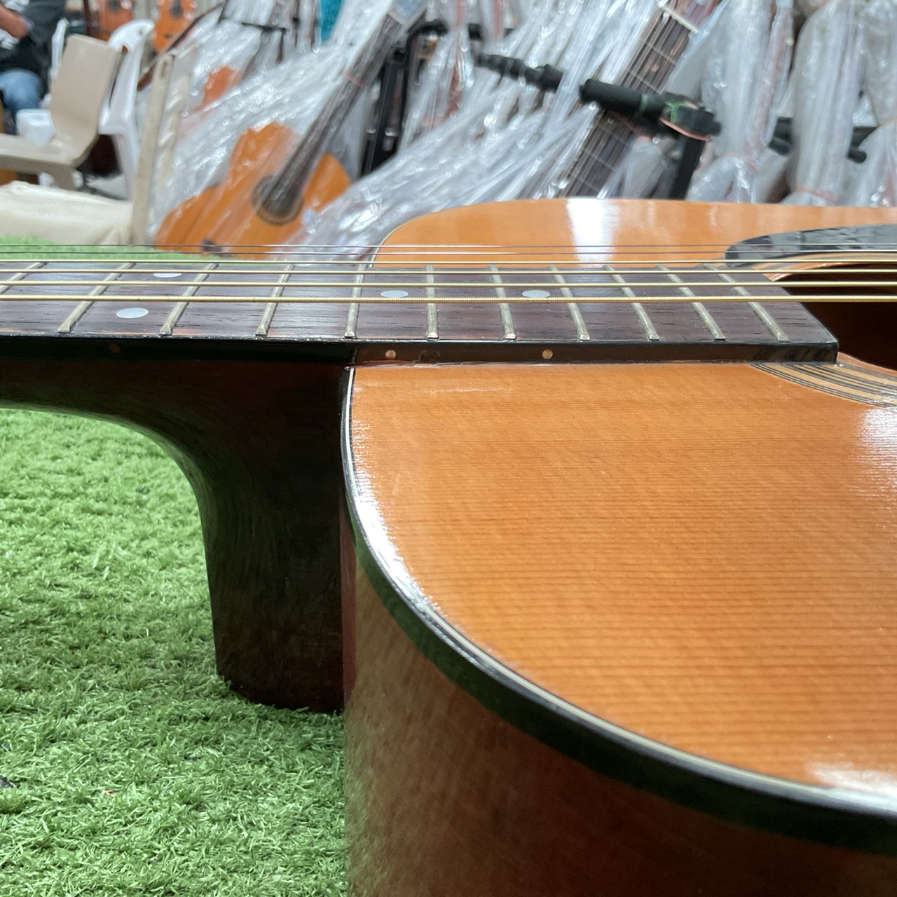 กีต้าร์โปร่ง 9nui : W130