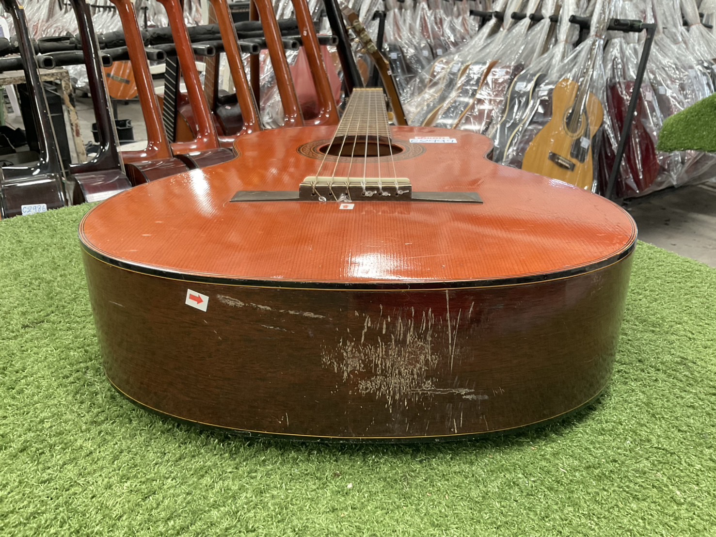 กีต้าร์คลาสสิค YAMAHA : G-85D