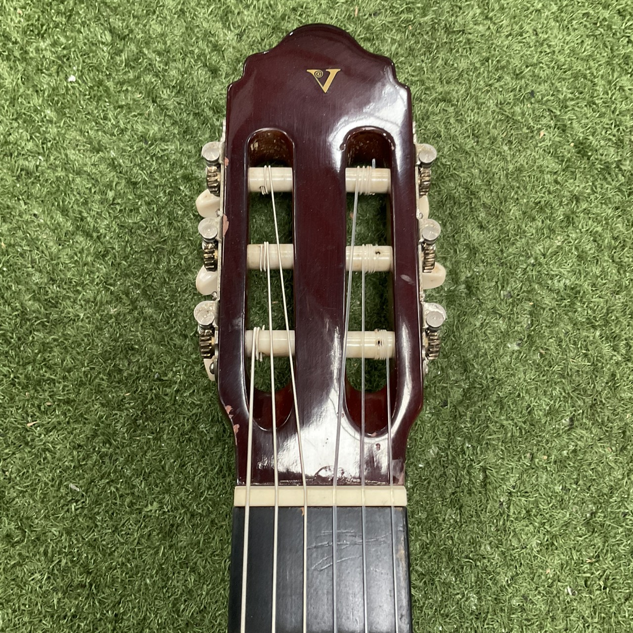 กีต้าร์คลาสสิค Valencia : CG-160