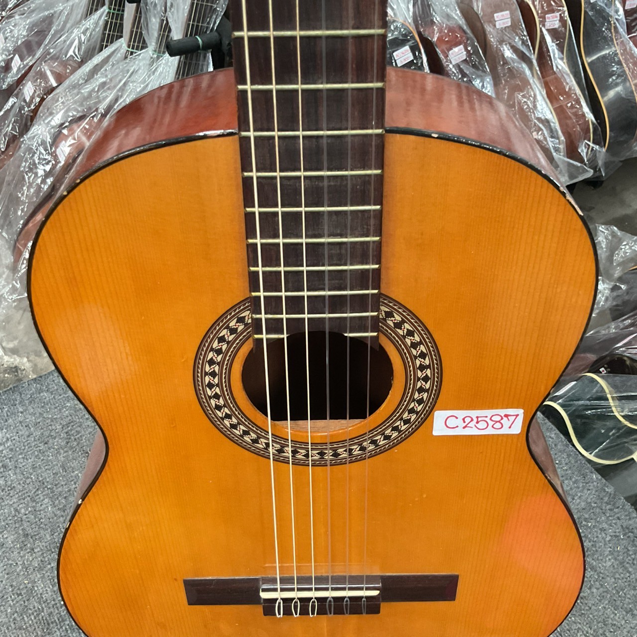 กีต้าร์คลาสสิค GREAT LAKE : G-180