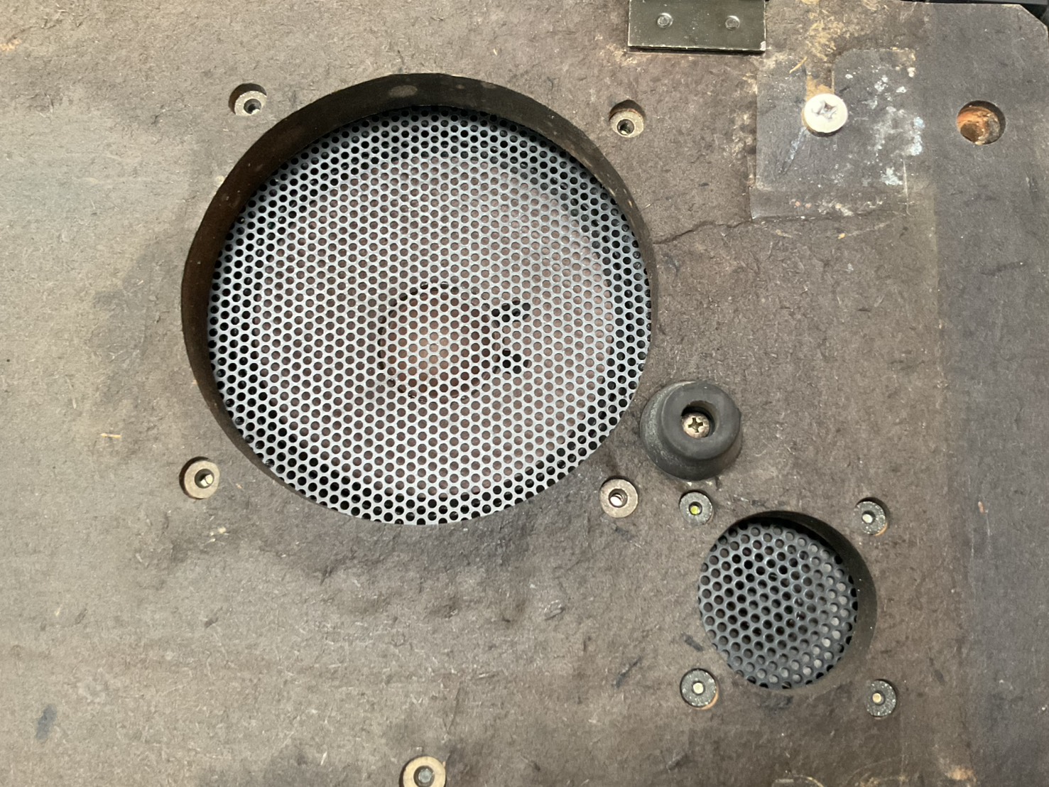 เปียโน KORG : C-4000 สินค้าไม่พร้อมใช้งาน (ต้องซ่อม)