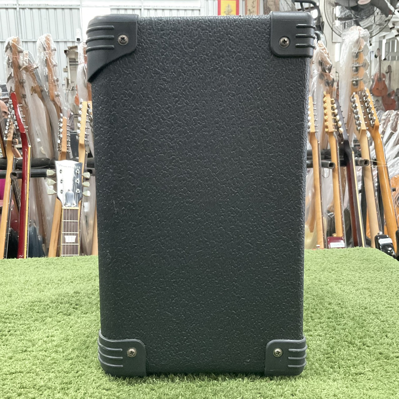 แอมป์กีต้าร์ Louis : LGA-15