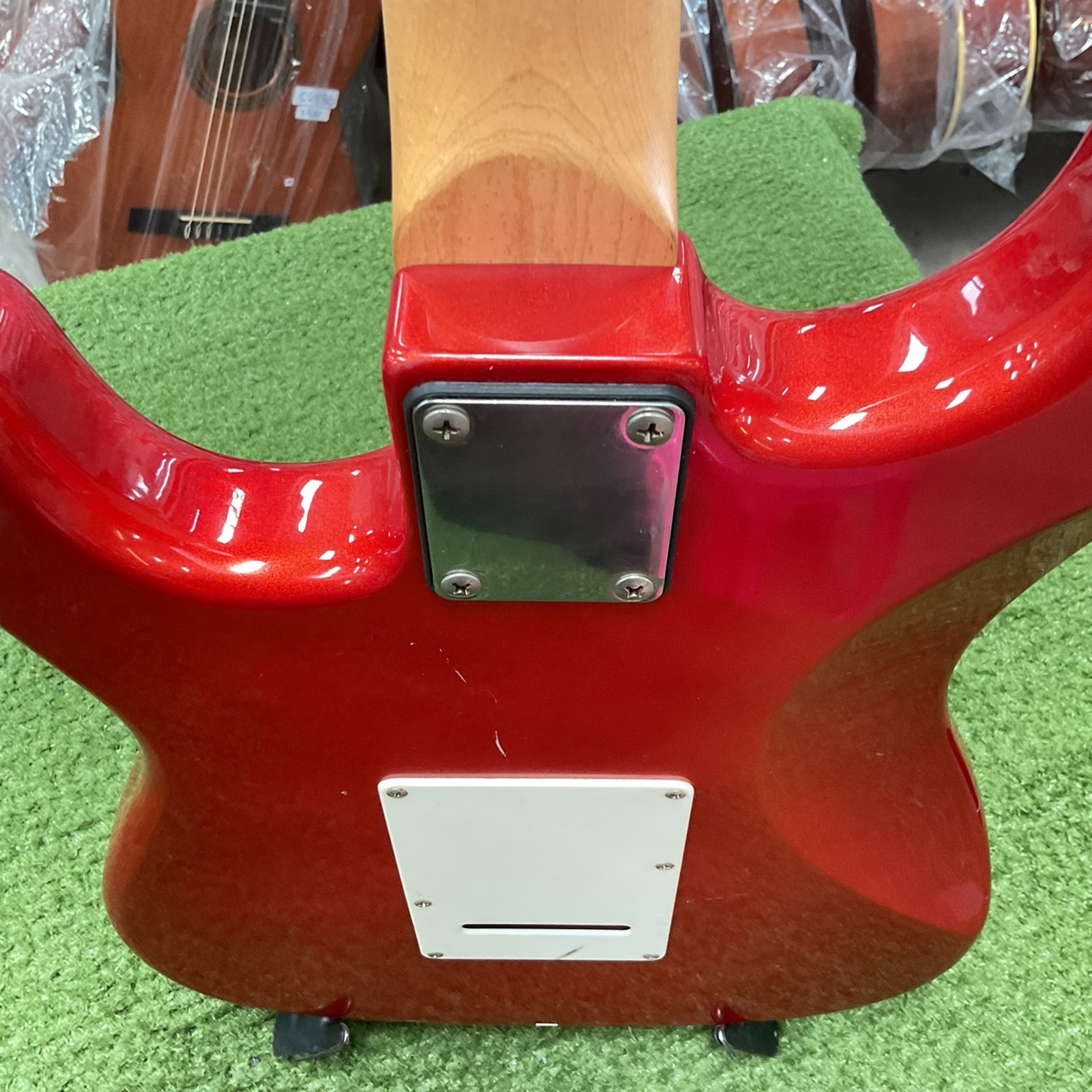 กีต้าร์ไฟฟ้า Legend