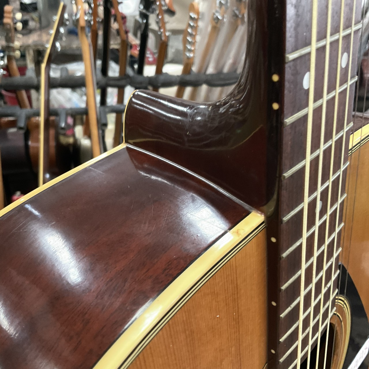 กีต้าร์โปร่ง YAMAHA : FG-151