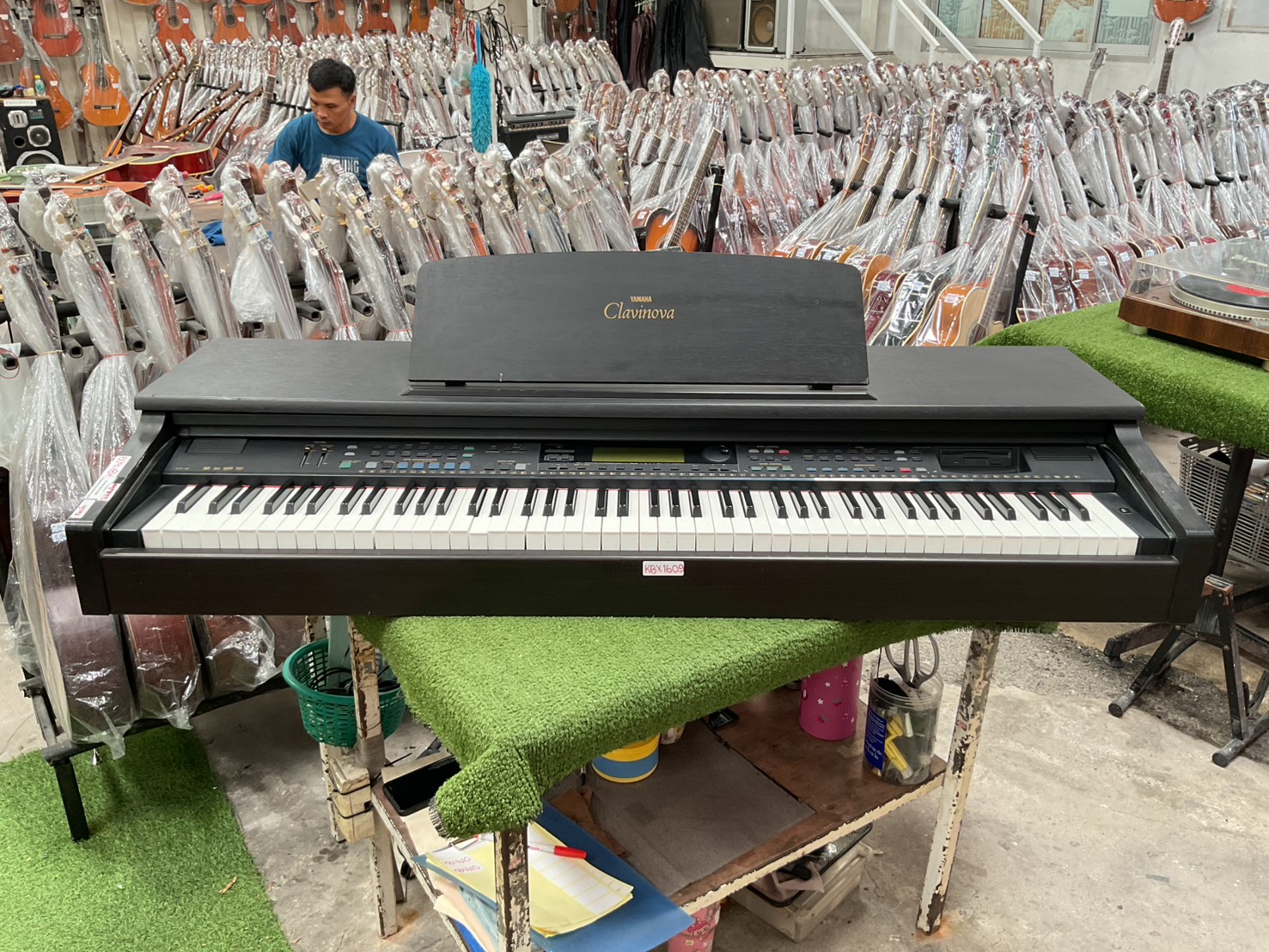 เปียโน YAMAHA : CVP-92 สินค้าไม่พร้อมใช้งาน (ต้องซ่อม)
