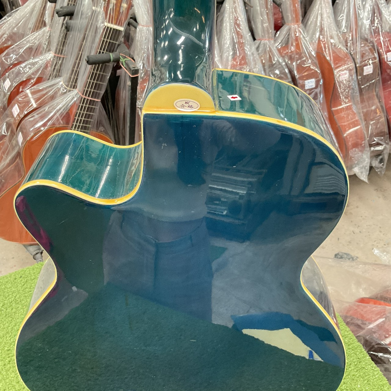 กีต้าร์โปร่งไฟฟ้า Sepia Crue : EAW-180-BLS