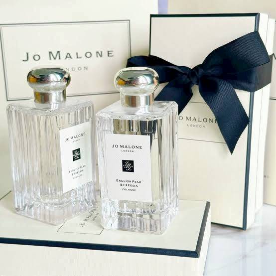 Jo Malone London English Pear & Freesia 100 ml ( หิ้วคะ )