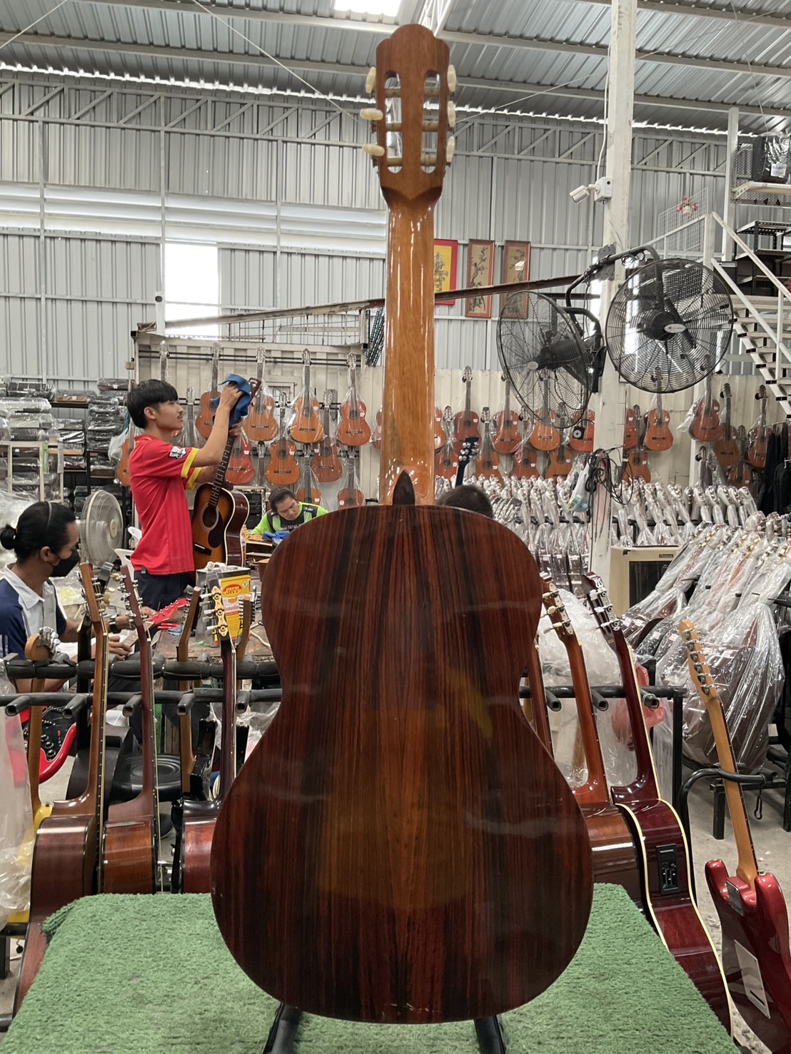 กีต้าร์คลาสสิค SUZUKI : No.80