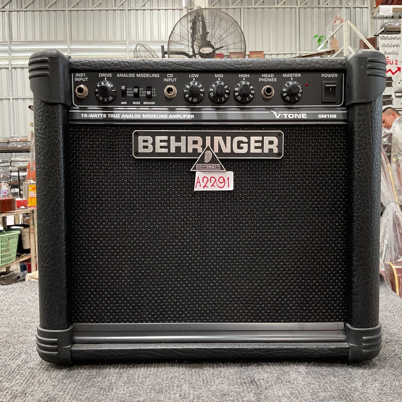 แอมป์กีต้าร์ BEHRINGER : V-TONE GM108