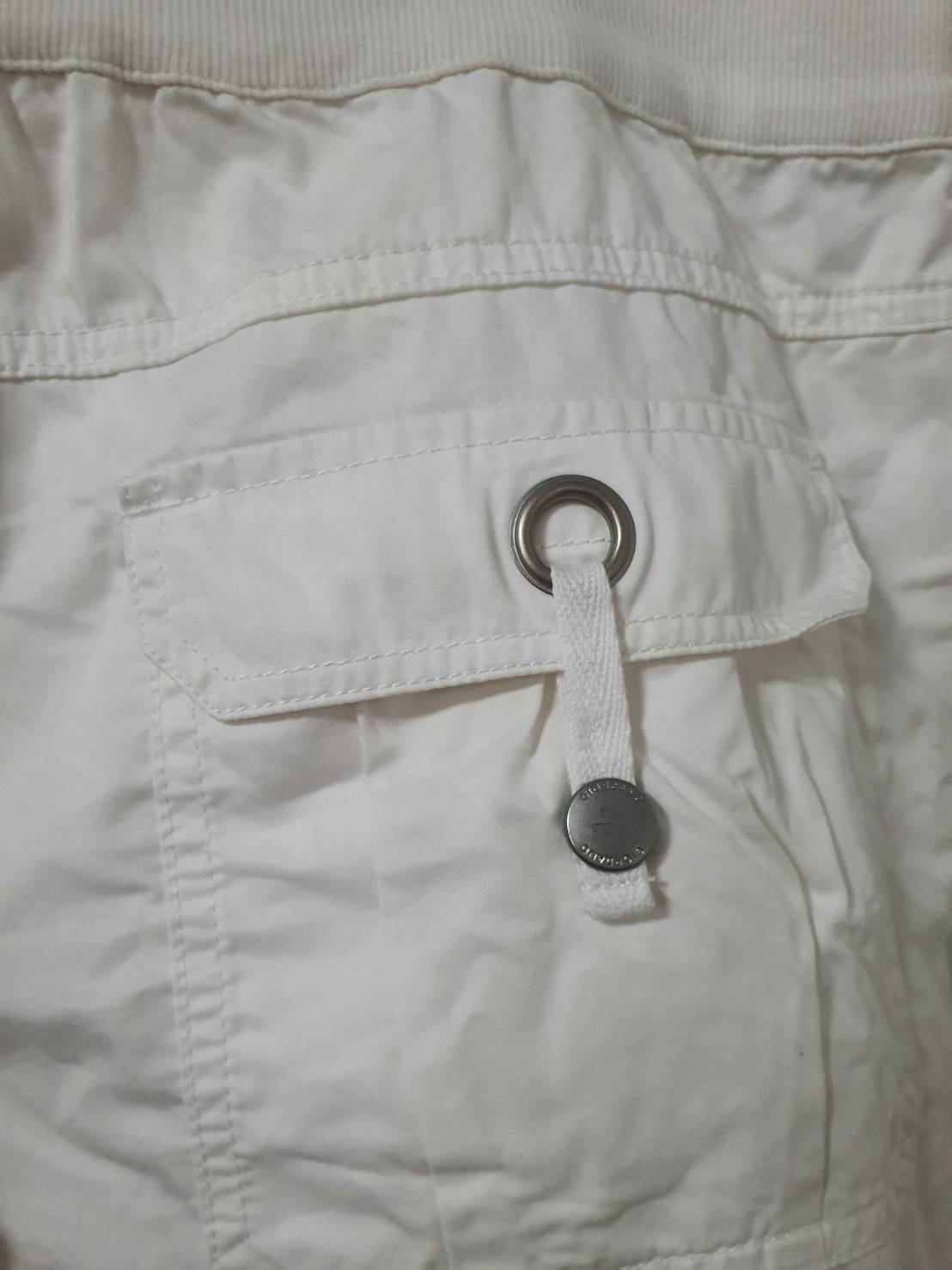 FF06321 กางเกงผ้ามือสอง สีขาว แบรนด์ GIORDANO เอว 34-36 นิ้ว